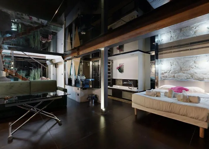 257 Suite Pouchet - Superbe Appartement A Paris